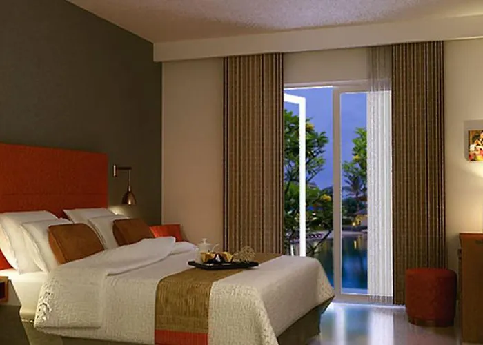 Hotel Ananta